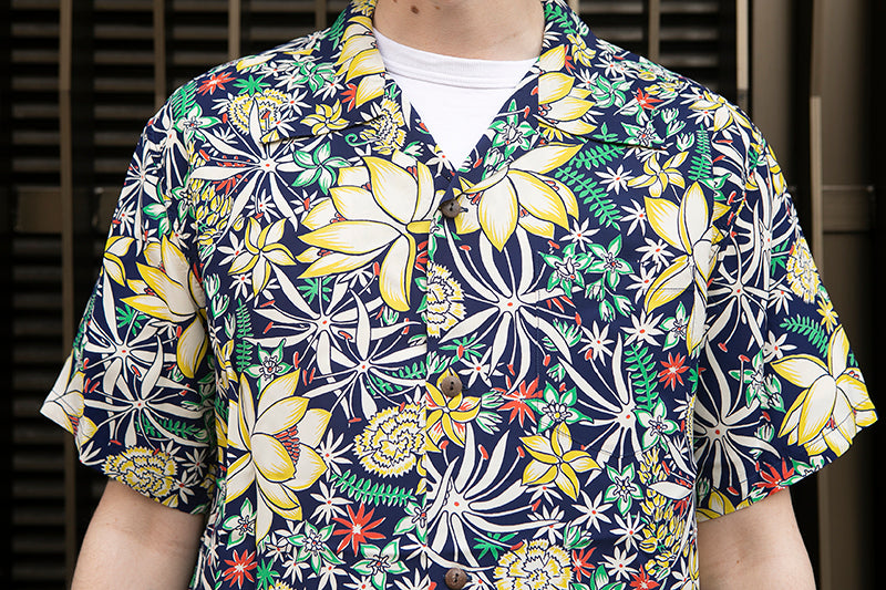 Sun Surf Hawaiian Shirt “Leilani” Navy