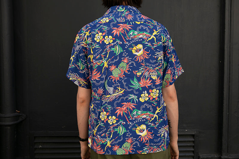Sun Surf Hawaiian Shirt “Halekulani” Navy