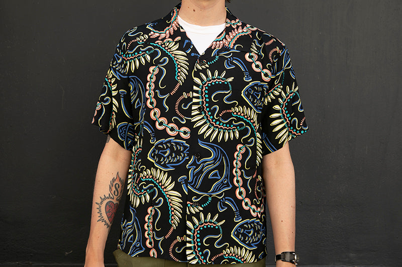 Sun Surf Hawaiian Shirt “Paradise Pictograph” Black